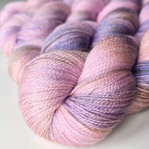 Merino/silke lace
