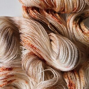 Alternative view of Merino/silke lace